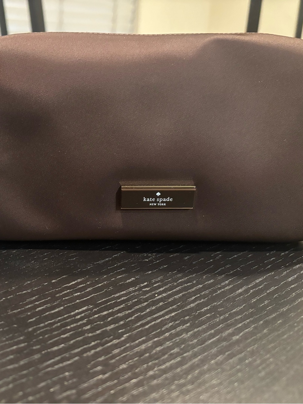 Kate Spade Carter Nylon Cosmetic Make Up Pouch Hot Fudge NWT KL875 Orig 99.00